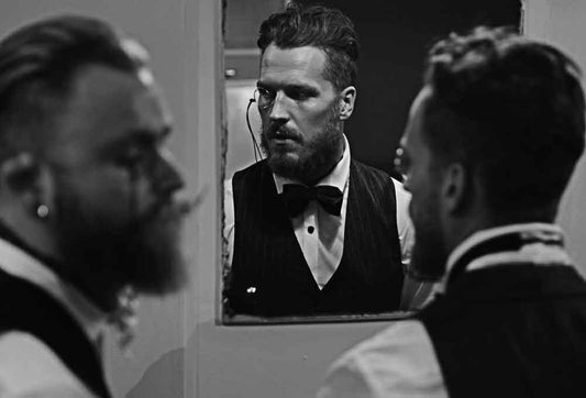 How To Wear Your Monocle